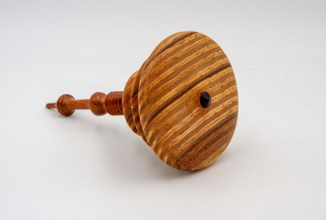 KS613 - Plywood spinning top